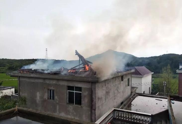 雷击房屋是吉还是凶