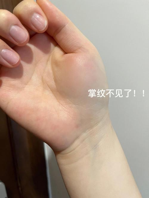 女人手上纹路多且杂乱是什么意思