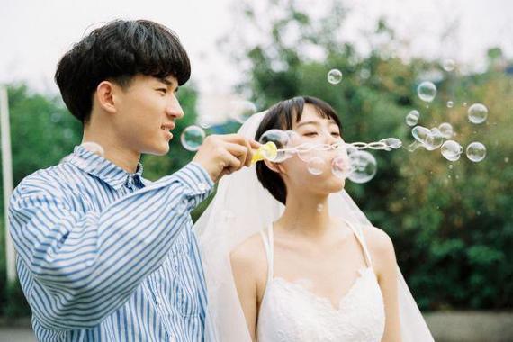 1995女和1997男配吗