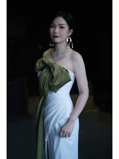 结完婚后几天晚上不能出门吗