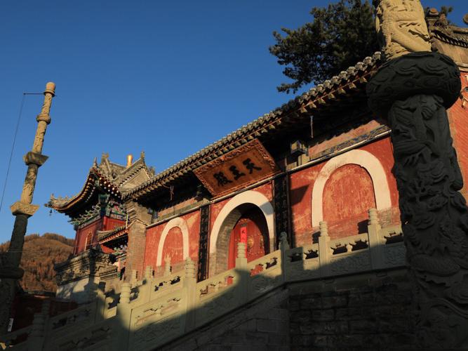 梦见佛塔怎么回事