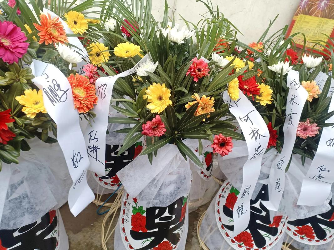 梦见己故的奶奶出殡是什么意思