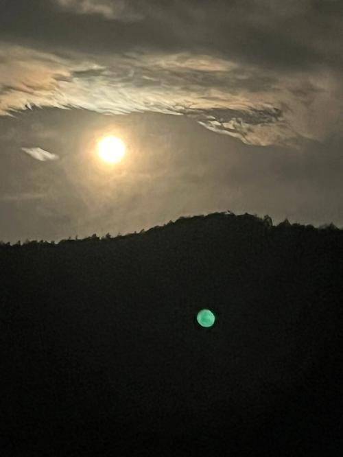 梦见月落西山