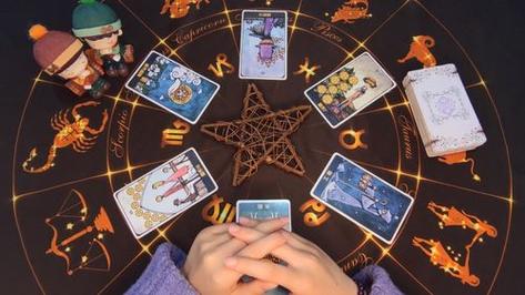 狮子座2021年爱情塔罗牌占卜