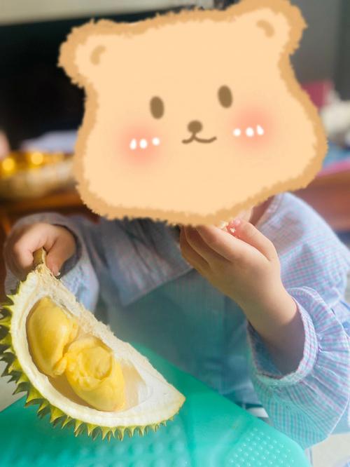 属猴人面对榴莲都是什么反应