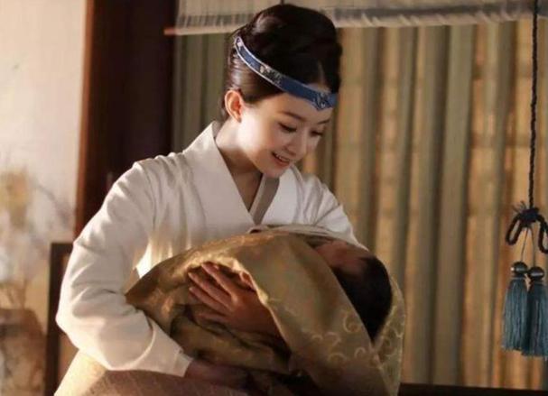 梦见接生婆 梦见接生婆帮别人接生了一个男孩