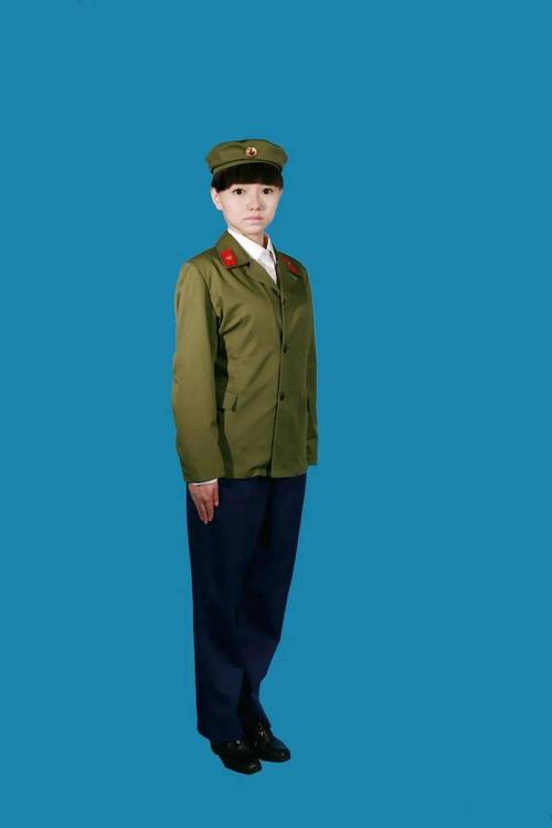 梦见警服