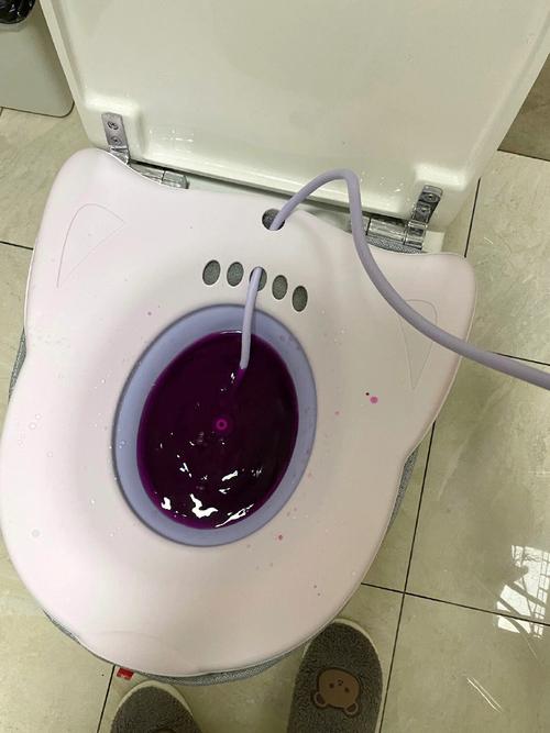 女人梦见摘红红的花椒什么意思