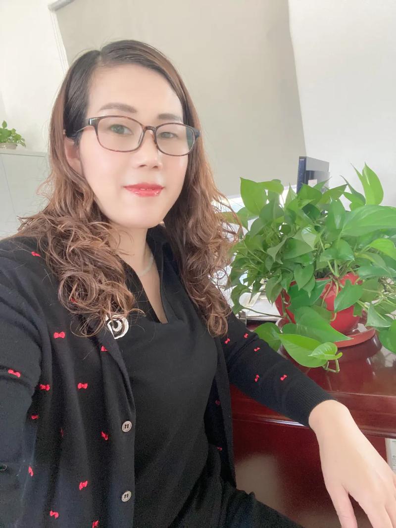 人到中年掉牙齿预示