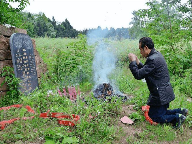 为什么坟墓不能拍照