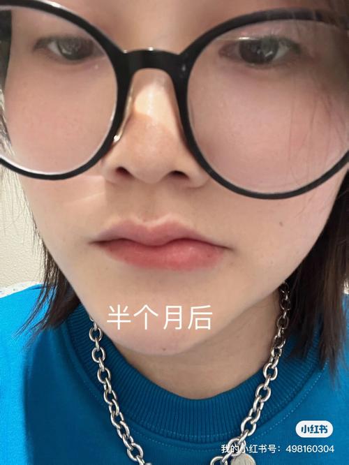 说话时嘴巴朝一边歪的人喜欢说谎吗