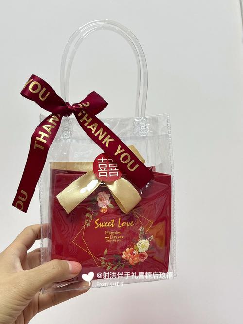 喜糖袋里装哪几种东西