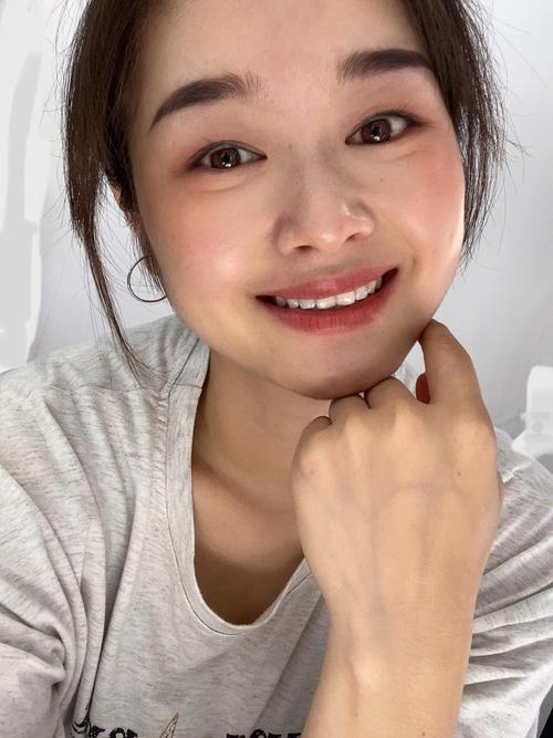 白蜡金命人长梨窝一生运势如何？