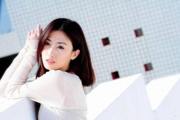 分手吧,这些生肖男总让女朋友难堪