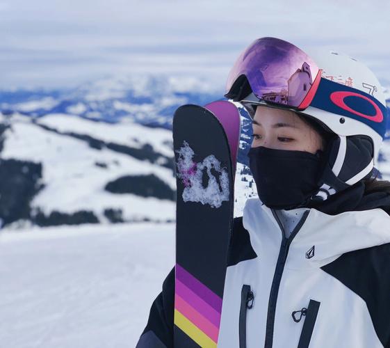 孕妇梦见下雪滑雪,让人有依赖气息