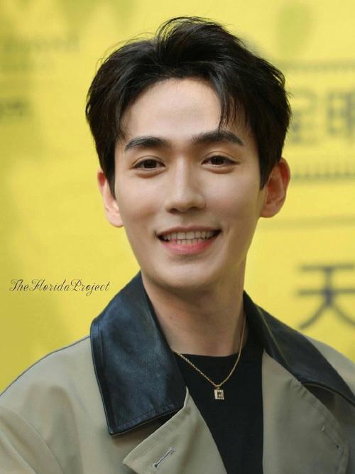 长桃花眼的男人命运好不好