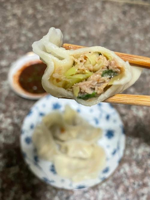 过年饺子里要包哪四样东西