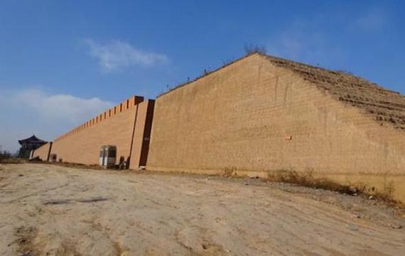 什么命最旺城墙土
