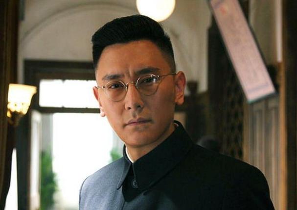 赵泓翔12生肖8月事业运势