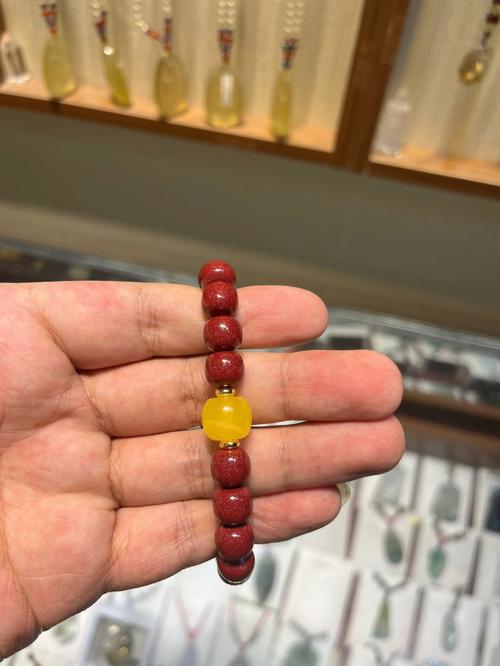 佩戴朱砂的好处与禁忌说法