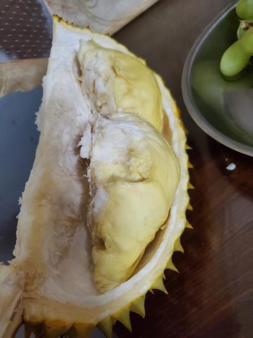 梦见好多榴莲