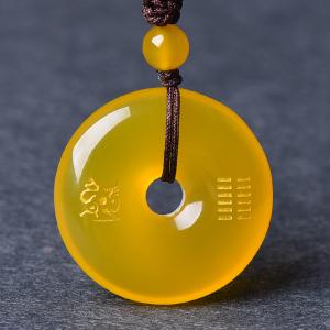 五行缺土佩戴什么比较好
