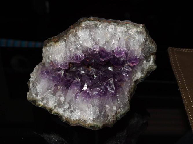 5月30日诞生石生辰石:紫水晶