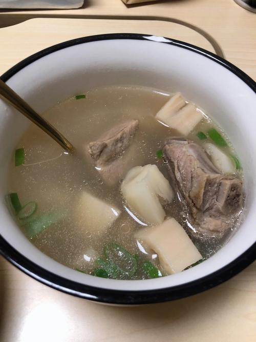 梦见喝汤