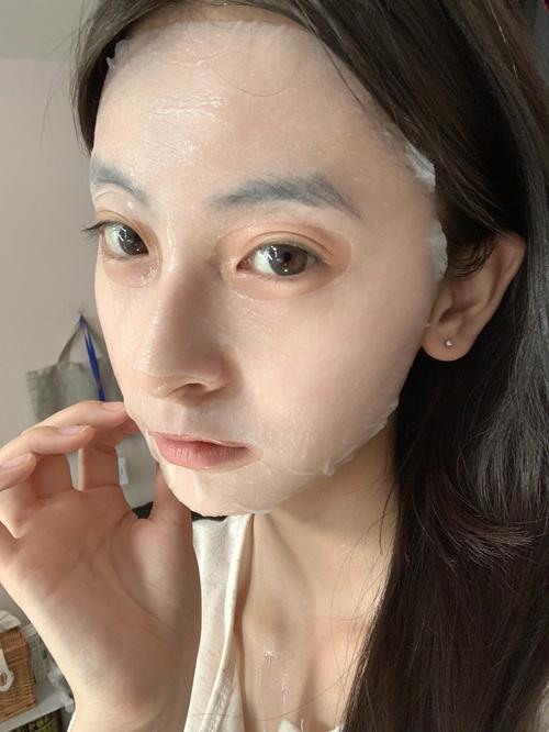 已婚女人梦见在敷面膜有什么预兆