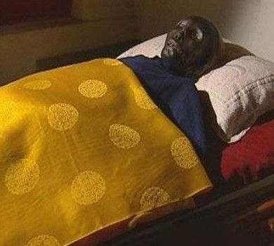 女人梦见多具死尸