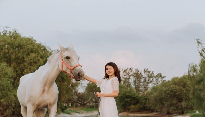 女人梦见自己骑白马有什么征兆