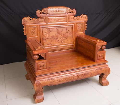 梦见红木家具