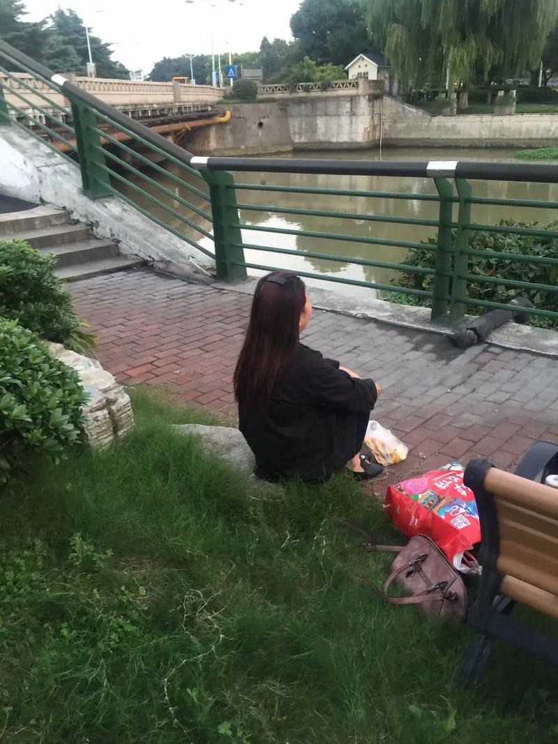 爱钻牛角尖的女人面相