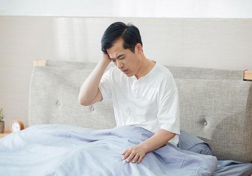 梦见爸爸肚皮上抹药