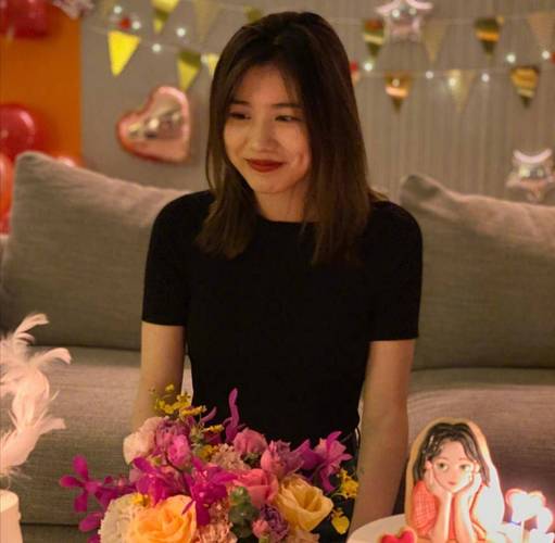 汪峰章子怡女儿名字